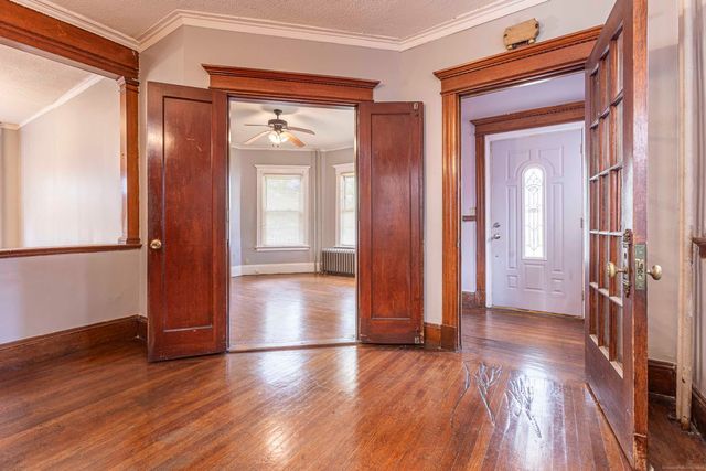 62 Burton Street, Hartford, CT 06112