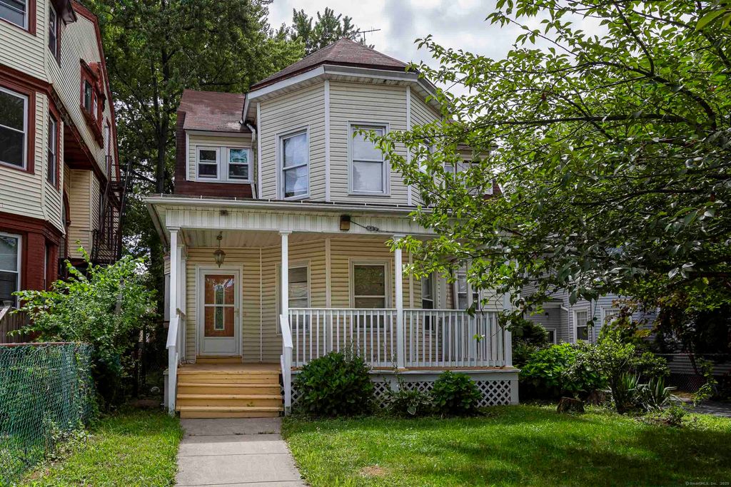 62 Burton Street, Hartford, CT 06112