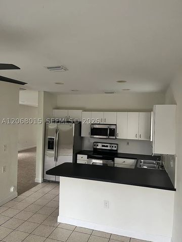 350 NE 31st Ter 0, Homestead, FL 33033