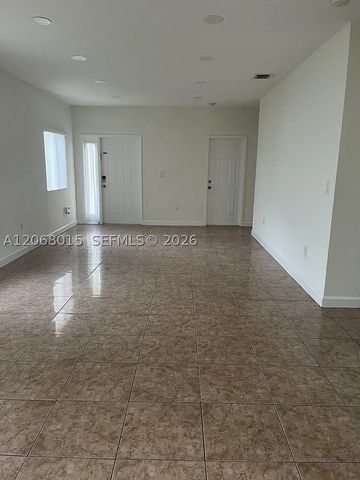 350 NE 31st Ter 0, Homestead, FL 33033