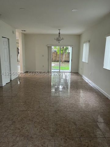 350 NE 31st Ter 0, Homestead, FL 33033