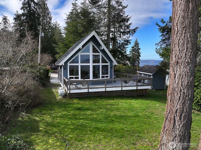 2282 Whidbey Shores Road, Langley, WA 98260