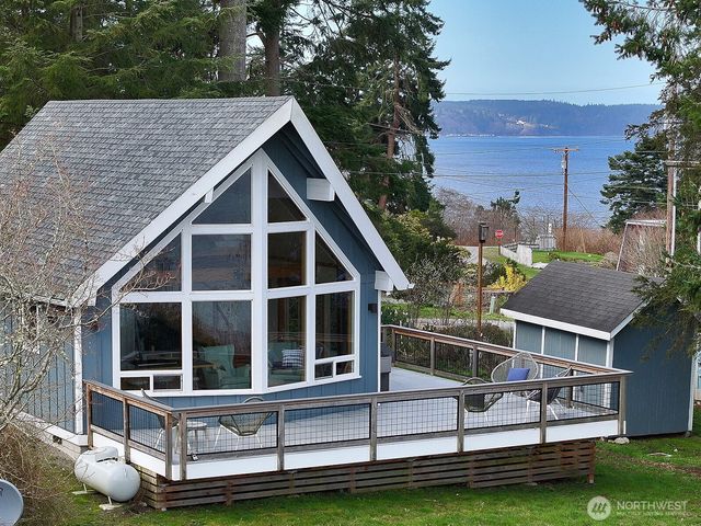 2282 Whidbey Shores Road, Langley, WA 98260