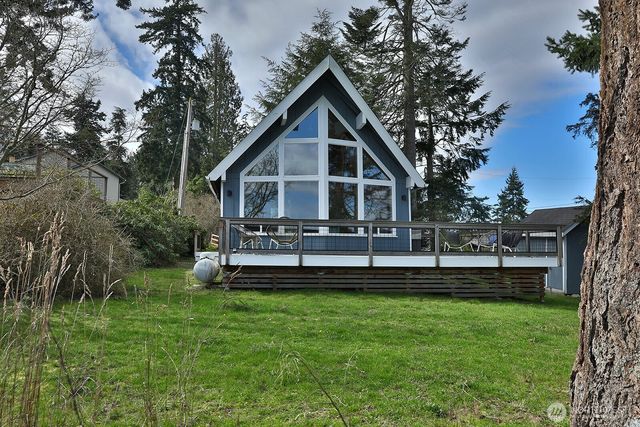 2282 Whidbey Shores Road, Langley, WA 98260