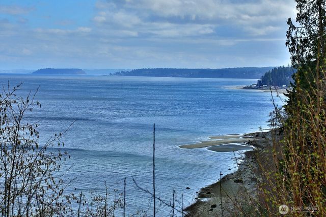 2282 Whidbey Shores Road, Langley, WA 98260