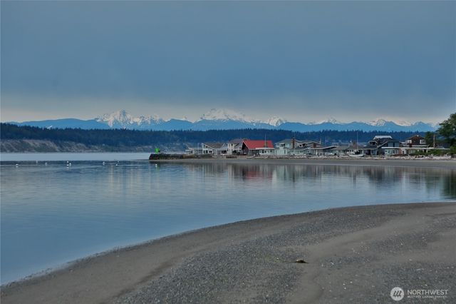 2282 Whidbey Shores Road, Langley, WA 98260