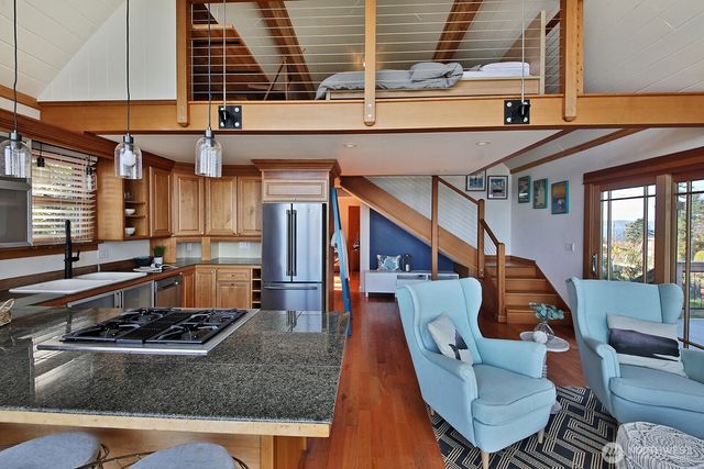 2282 Whidbey Shores Road, Langley, WA 98260