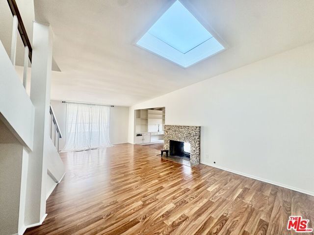 7428 W 81St Street, Los Angeles, CA 90045
