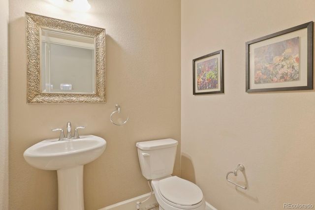 2238 S Nile Street, Denver, CO 80228
