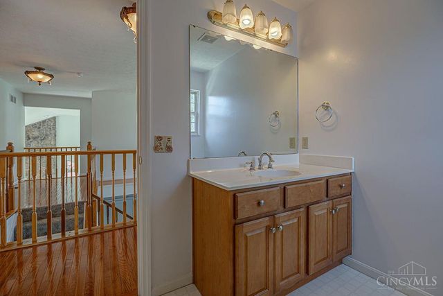 6333 Carley Lane, Green Twp, OH 45248