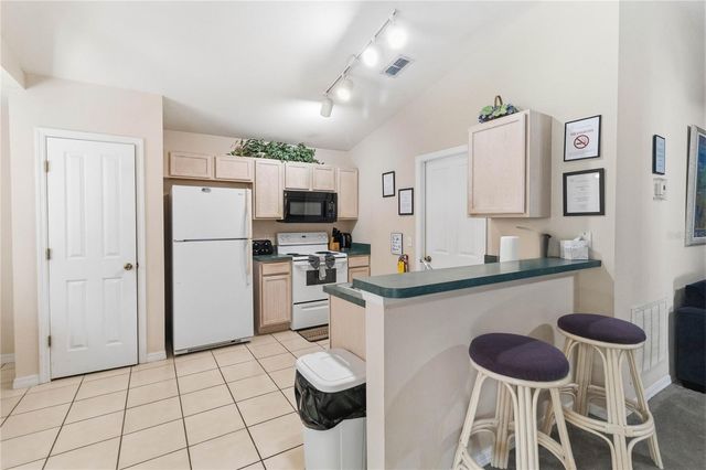 446 RESERVE DRIVE, Davenport, FL 33896
