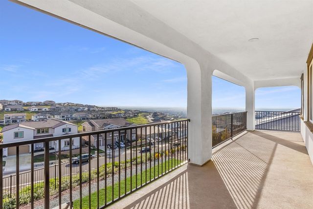 4773 Iron Bird Dr, Folsom, CA 95630