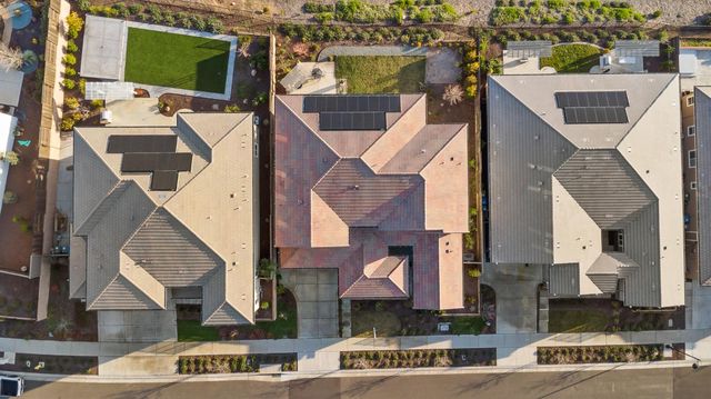 4773 Iron Bird Dr, Folsom, CA 95630
