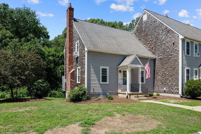 438 Twin Lakes Drive 438, Halifax, MA 02338