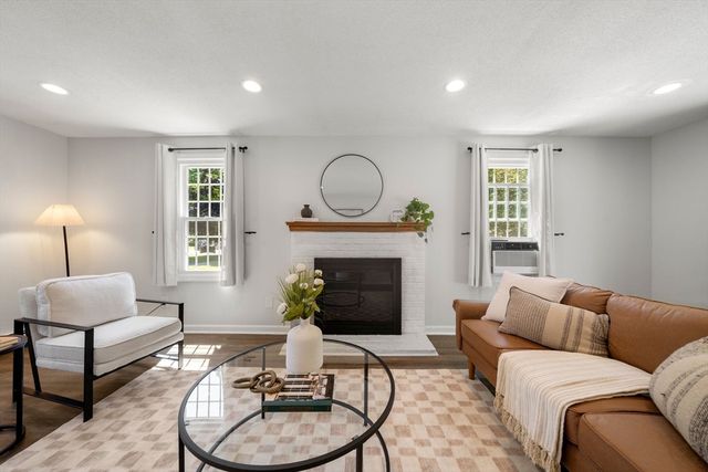 438 Twin Lakes Drive 438, Halifax, MA 02338