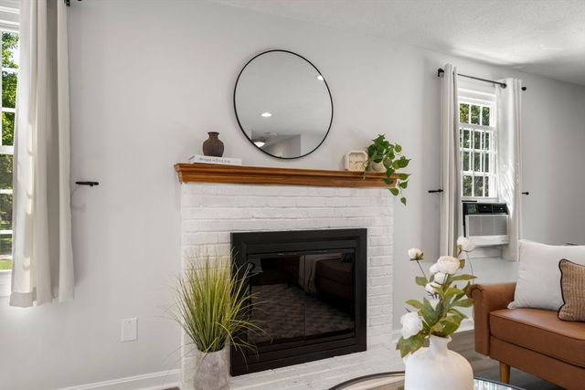 438 Twin Lakes Drive 438, Halifax, MA 02338