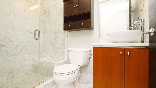 1926 N Lincoln Park West Street 5A, Chicago, IL 60614