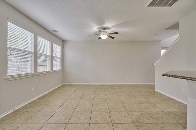 26 Bowerbank Court, Magnolia, TX 77354