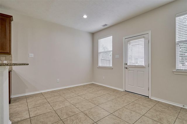 26 Bowerbank Court, Magnolia, TX 77354