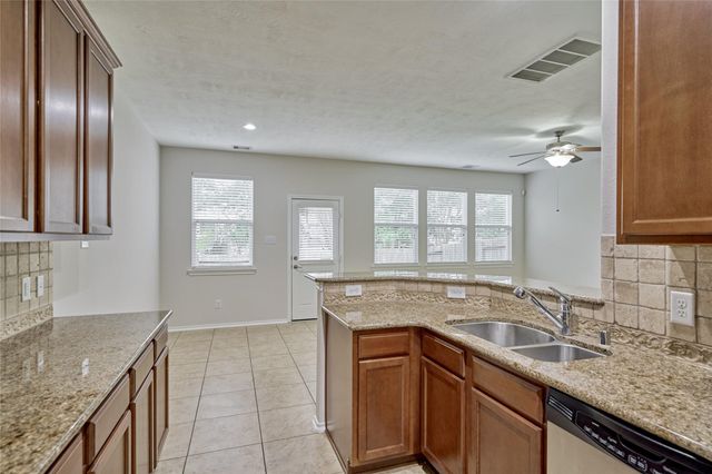 26 Bowerbank Court, Magnolia, TX 77354