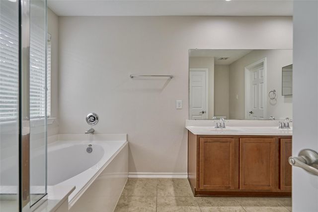 26 Bowerbank Court, Magnolia, TX 77354