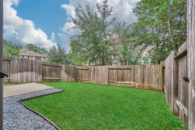 26 Bowerbank Court, Magnolia, TX 77354