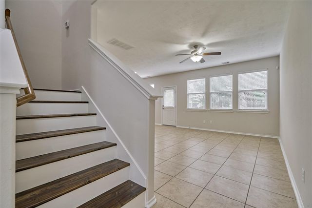 26 Bowerbank Court, Magnolia, TX 77354