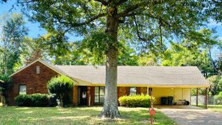 3321 EARL DR, Memphis, TN 38128