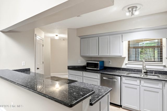 718 Azalea Drive 454, Hampstead, NC 28443