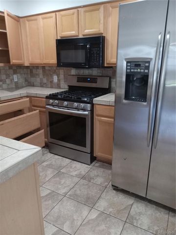 15800 E 121st Avenue 5, Brighton, CO 80603