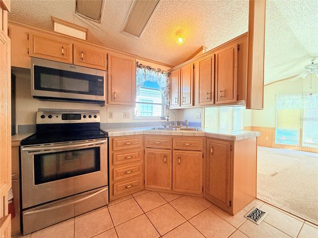 2215 73RD STREET E 275, Palmetto, FL 34221