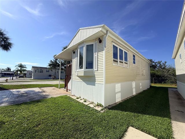 2215 73RD STREET E 275, Palmetto, FL 34221