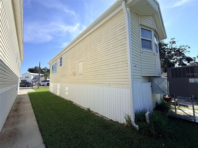 2215 73RD STREET E 275, Palmetto, FL 34221