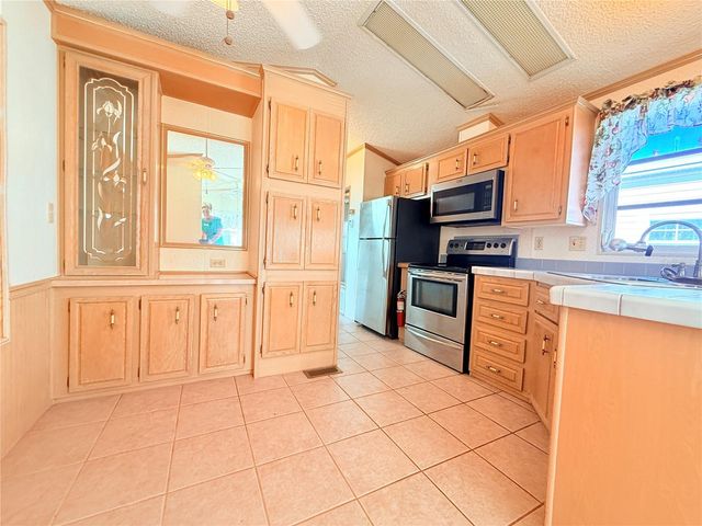 2215 73RD STREET E 275, Palmetto, FL 34221