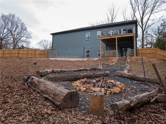 14201 Horse Shoe Drive, Lowell, AR 72745