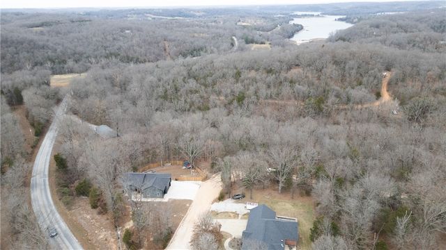 14201 Horse Shoe Drive, Lowell, AR 72745