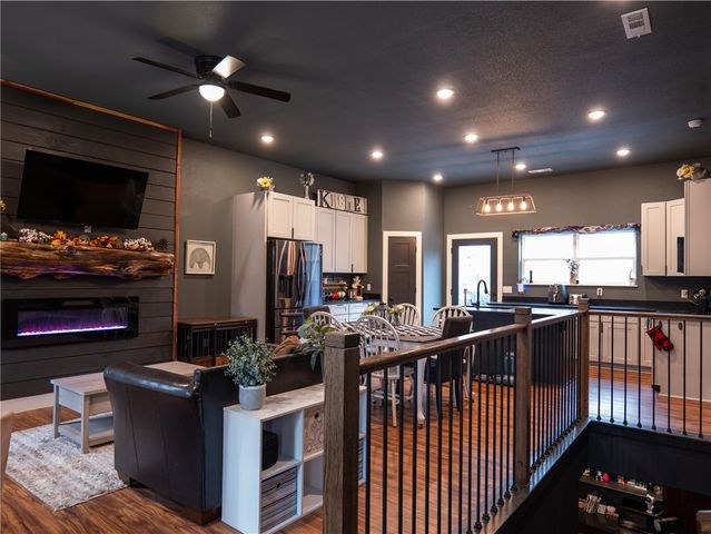 14201 Horse Shoe Drive, Lowell, AR 72745