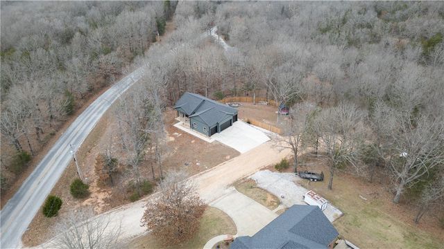 14201 Horse Shoe Drive, Lowell, AR 72745