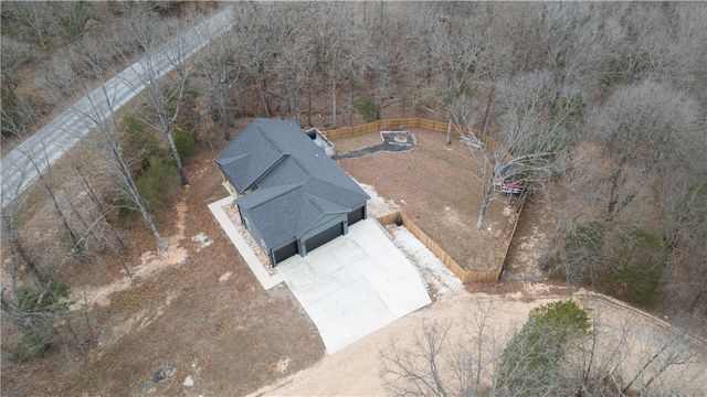 14201 Horse Shoe Drive, Lowell, AR 72745