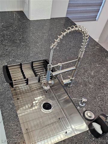 10534 Mandarino Avenue, Las Vegas, NV 89135