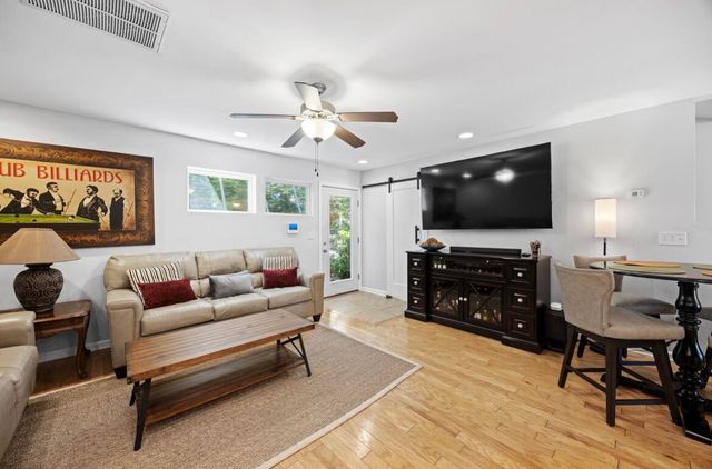 310 W 18th Street 310, Chattanooga, TN 37408