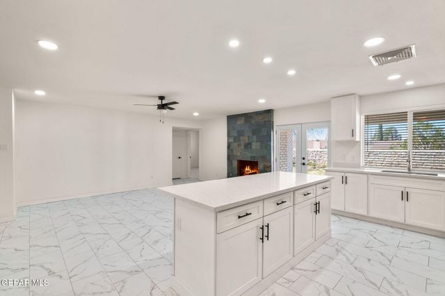 333 EL PUENTE Drive, El Paso, TX 79912