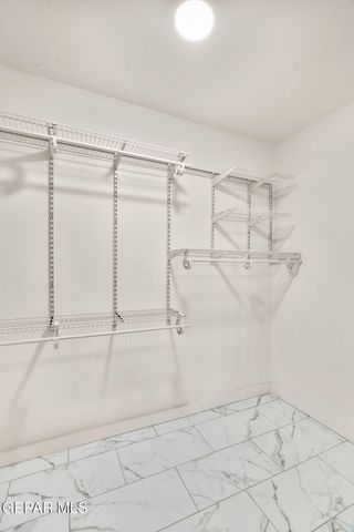 333 EL PUENTE Drive, El Paso, TX 79912