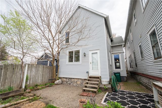 330 Dearborn Street, Buffalo, NY 14207