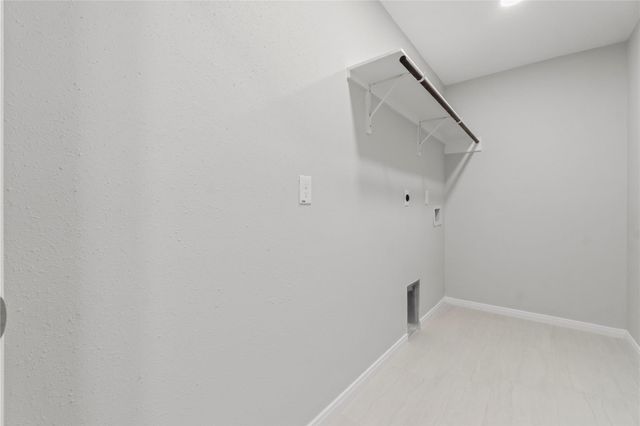 6602 Barrygate Drive, Spring, TX 77373