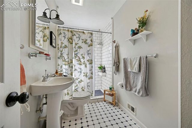 111 Newman Avenue, Pueblo, CO 81005