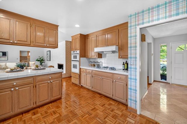 1355 Robsheal Drive, San Jose, CA 95125
