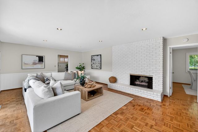 1355 Robsheal Drive, San Jose, CA 95125