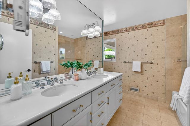 1355 Robsheal Drive, San Jose, CA 95125