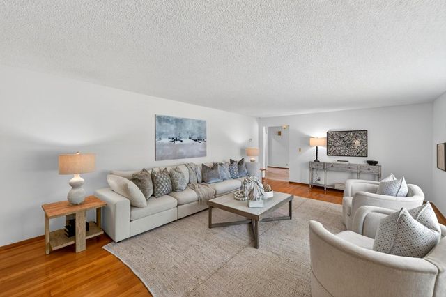 1355 Robsheal Drive, San Jose, CA 95125